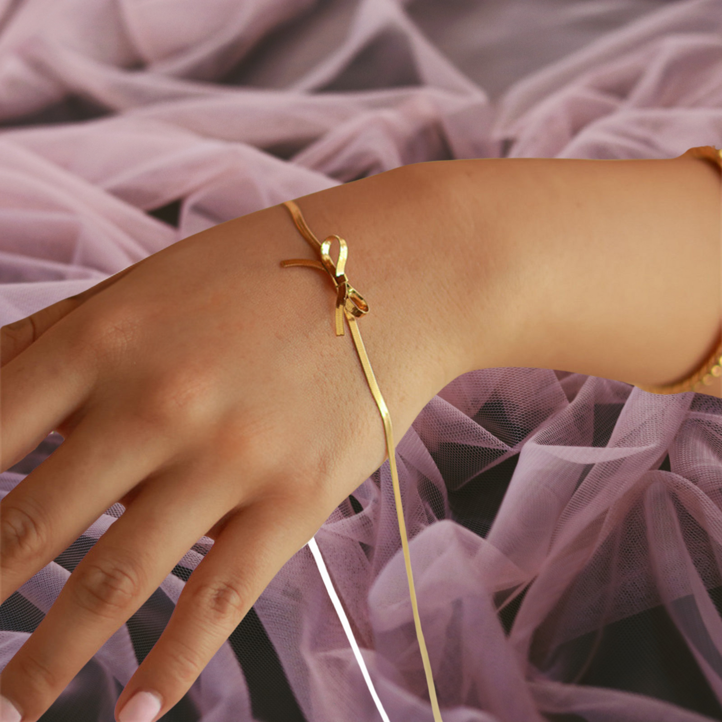 Elegant Bowknot Choker - Waterproof