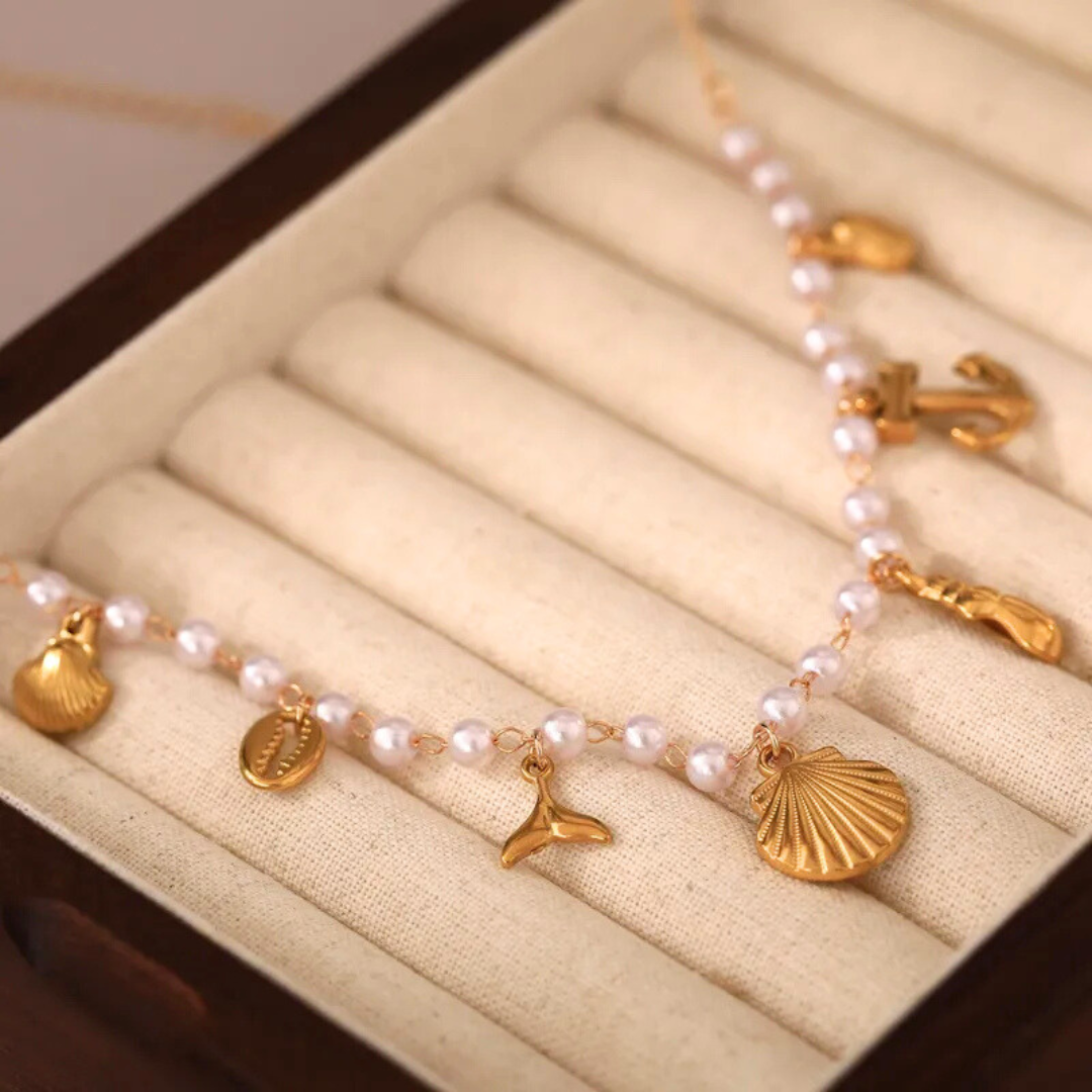 Seaside Whispers Necklace – Modern Pearls, Golden Charms, Summer Vibes